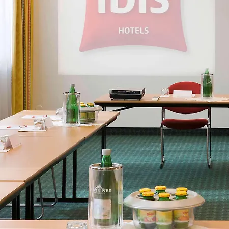 Ibis Linz