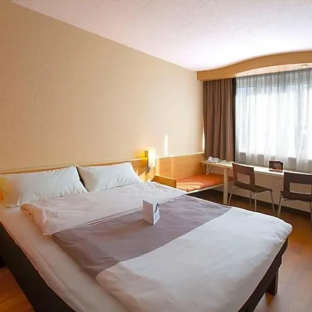 Hotel Ibis 3*