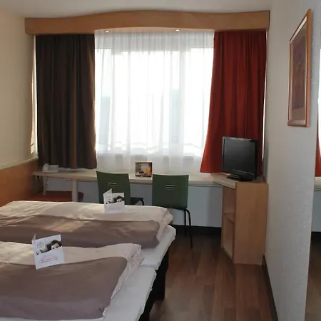 Ibis Szálloda 3*